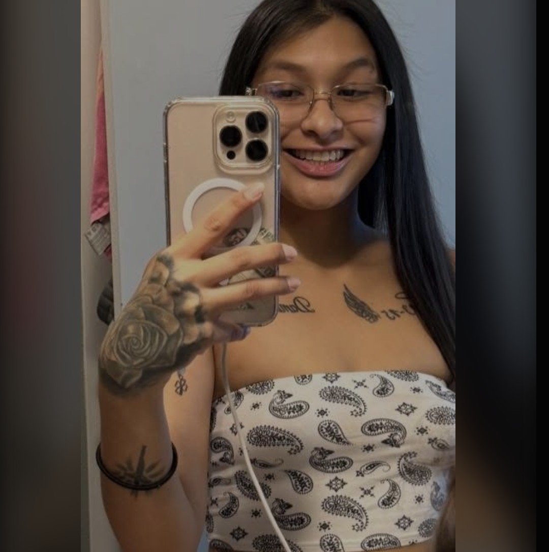 Morena novinha nerd vazou dando cuzinho sexo anal amador caiu na net erome vazados putinha safada