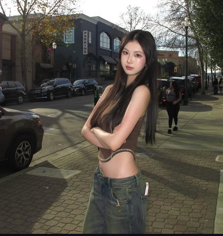 HOT NYU ABG Slut Needs A Proper BBC Gaping