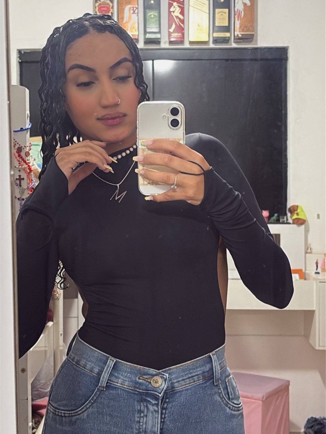 Morena Cacheada Novinha Boca De Veludo Rostinho Tesudo Pézinho Gostoso Pedindo Leite