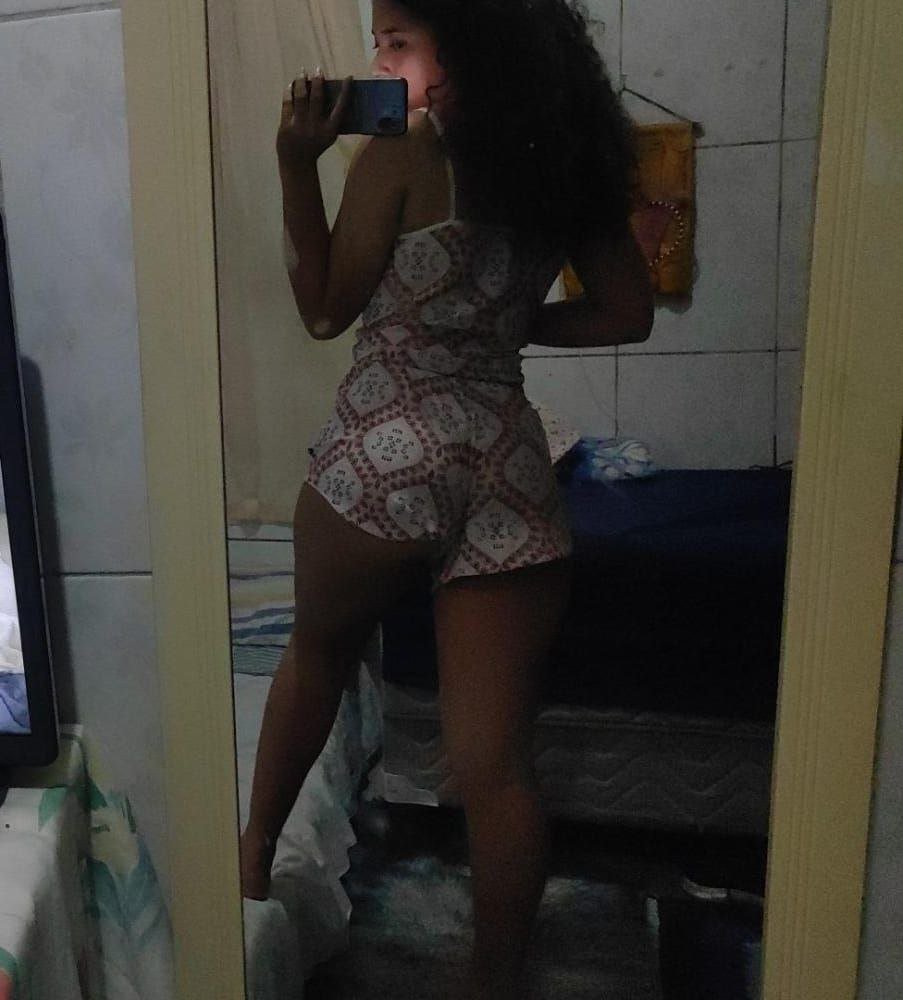 cacheada gostosa novinha amadora video vazado