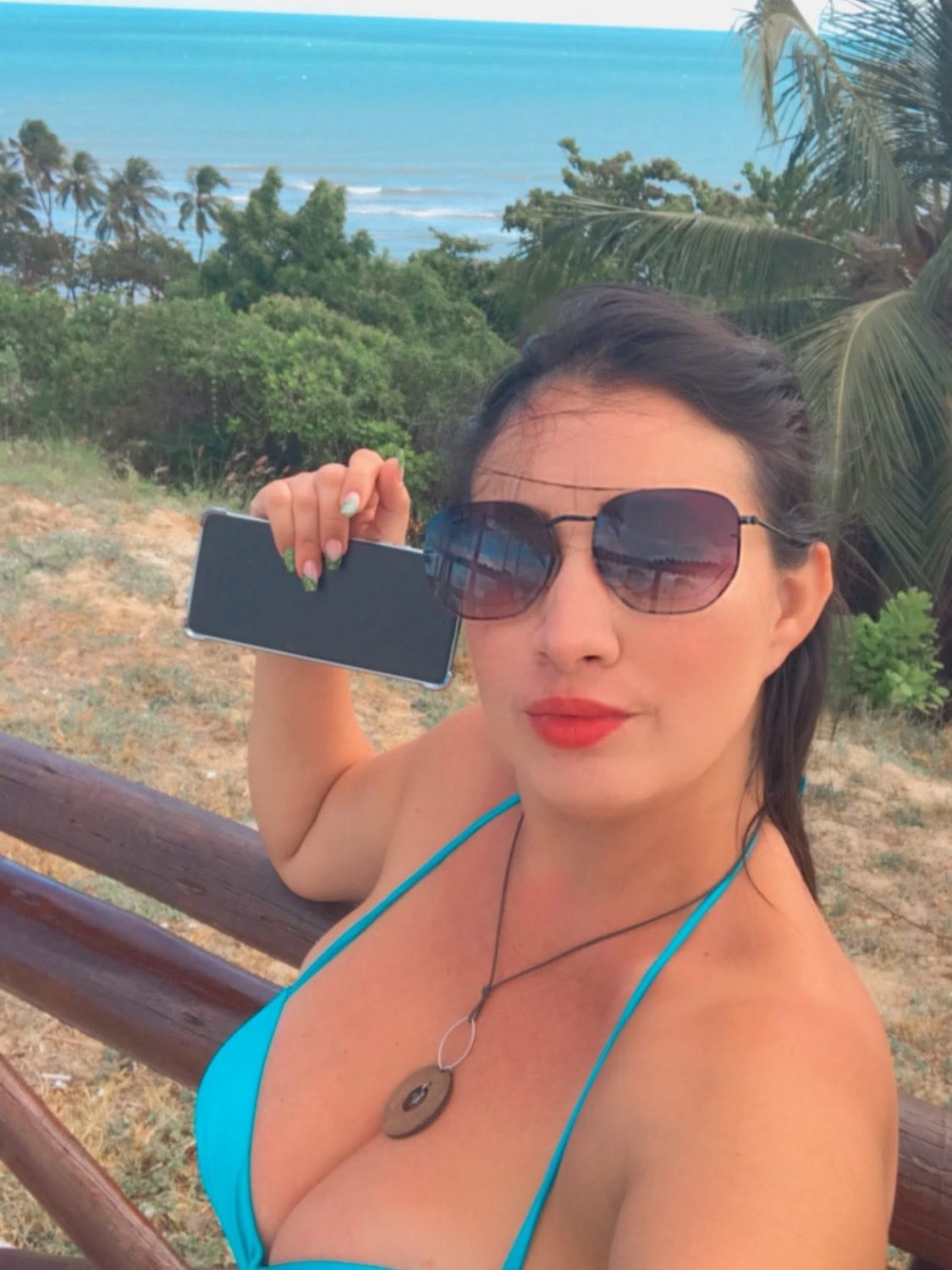 Novinha de Fortaleza vazou levando pica